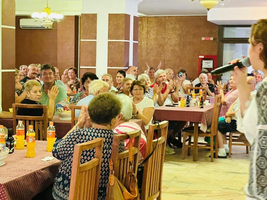 Hotel Silvana Buziaş Екстериор снимка
