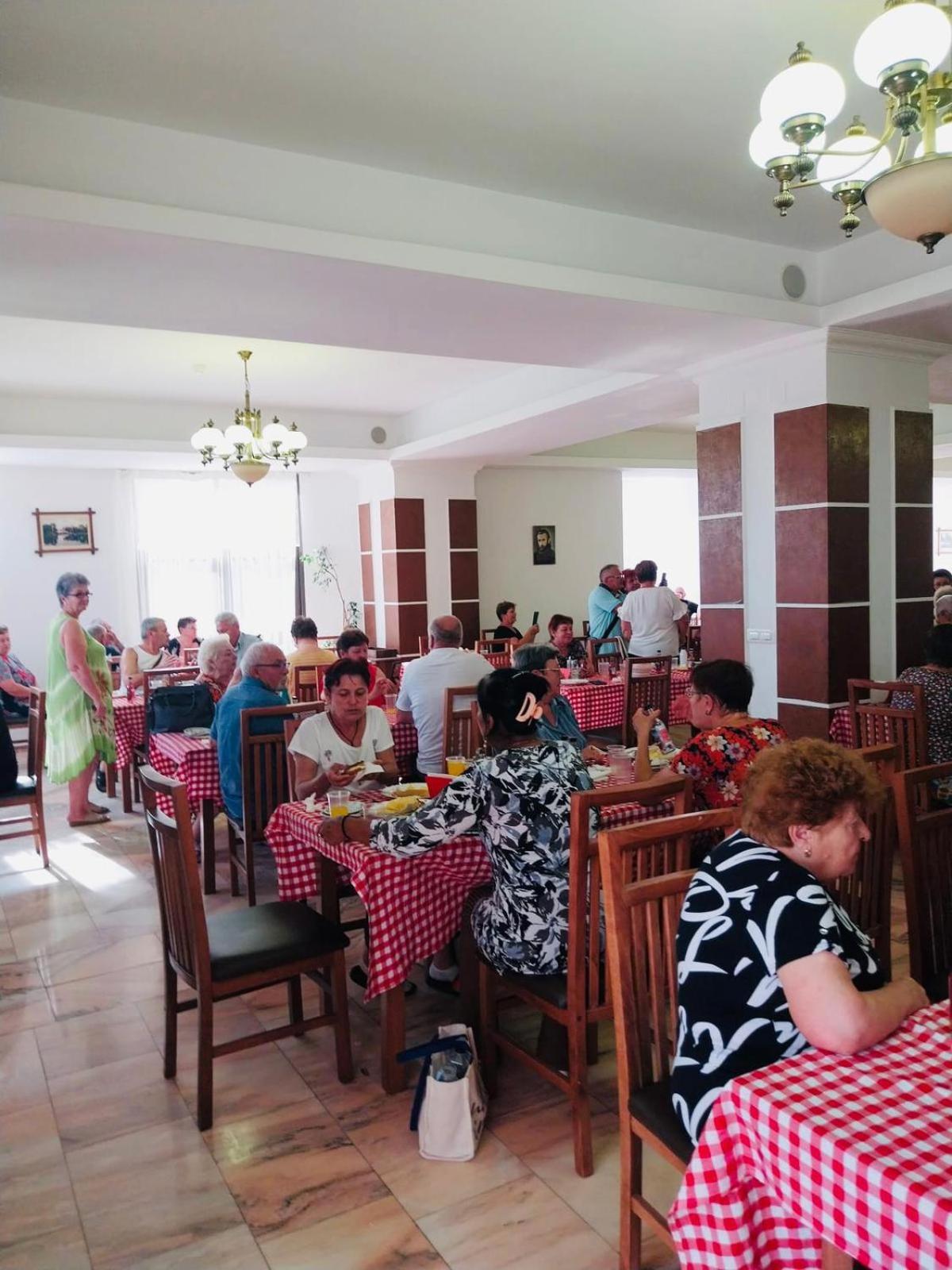Hotel Silvana Buziaş Екстериор снимка